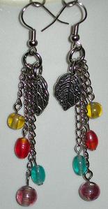 Boucles d'oreilles feuilles color&eacute;es