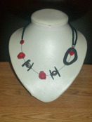 Noir et corail rouge