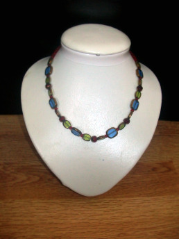 Liquidation; Rouge, vert et bleu